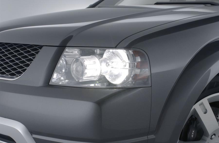  Ford Freestyle FX Concept 2003 года  (фото 20 из 28)